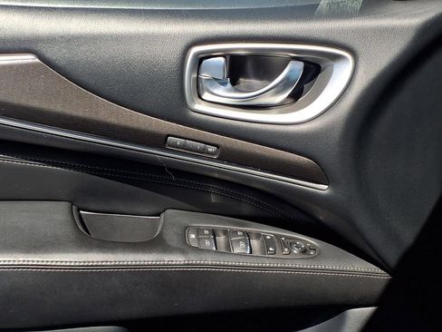 Used 2019 INFINITI QX60 Luxe w/ Essential Package AWD/4WD image 21