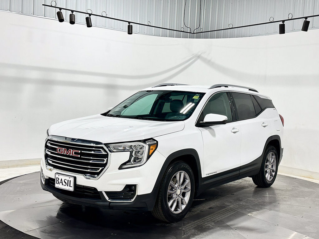 Used 2023 GMC Terrain SLT AWD/4WD image 8