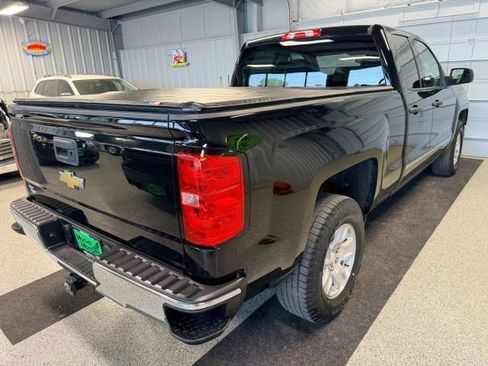 Used 2014 Chevrolet Silverado 1500 LT w/ LT Convenience Package RWD image 3