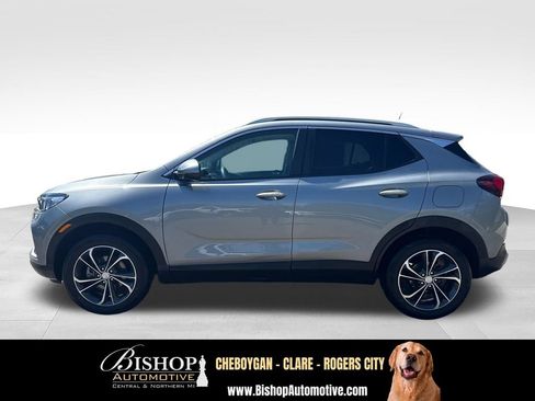 Used 2023 Buick Encore GX Select w/ Safety Package II AWD/4WD image 8