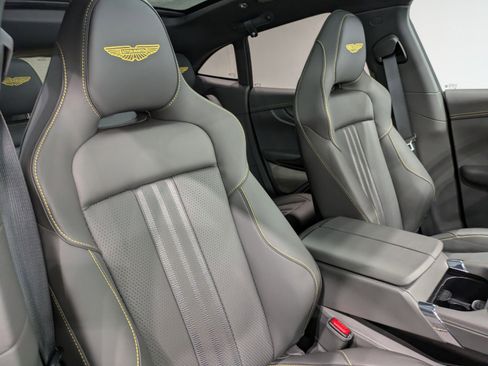 Used 2025 Aston Martin DBX 707 image 29