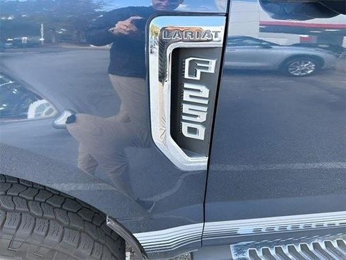 Used 2017 Ford F250 Lariat w/ Lariat Ultimate Package image 47