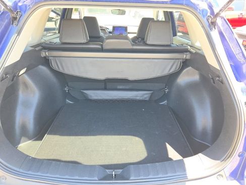 Used 2024 Toyota Corolla Cross XLE FWD image 12