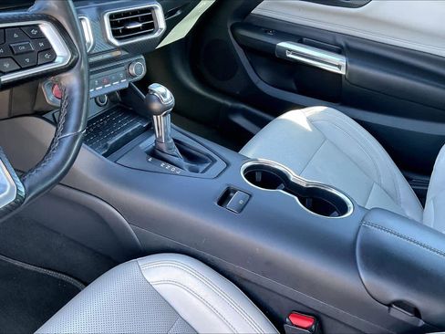 Used 2024 Ford Mustang Premium image 15