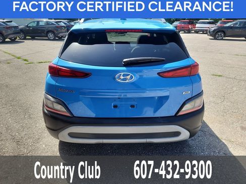 Certified 2022 Hyundai Kona SEL w/ Convenience Package AWD/4WD image 7