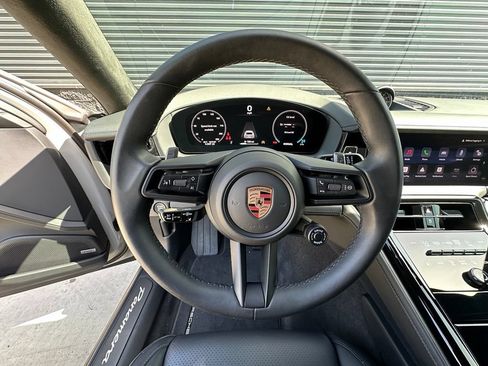 Certified 2026 Porsche Panamera GTS AWD/4WD image 24