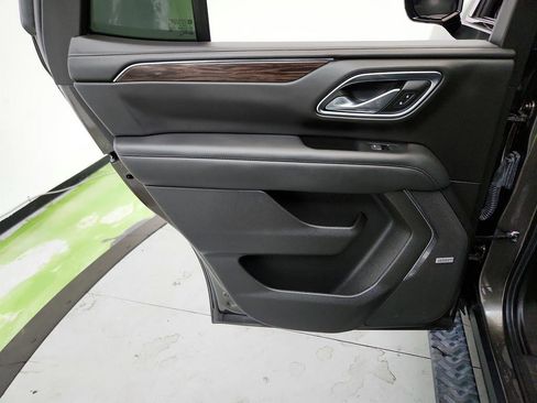 Used 2021 Chevrolet Tahoe Z71 AWD/4WD image 23