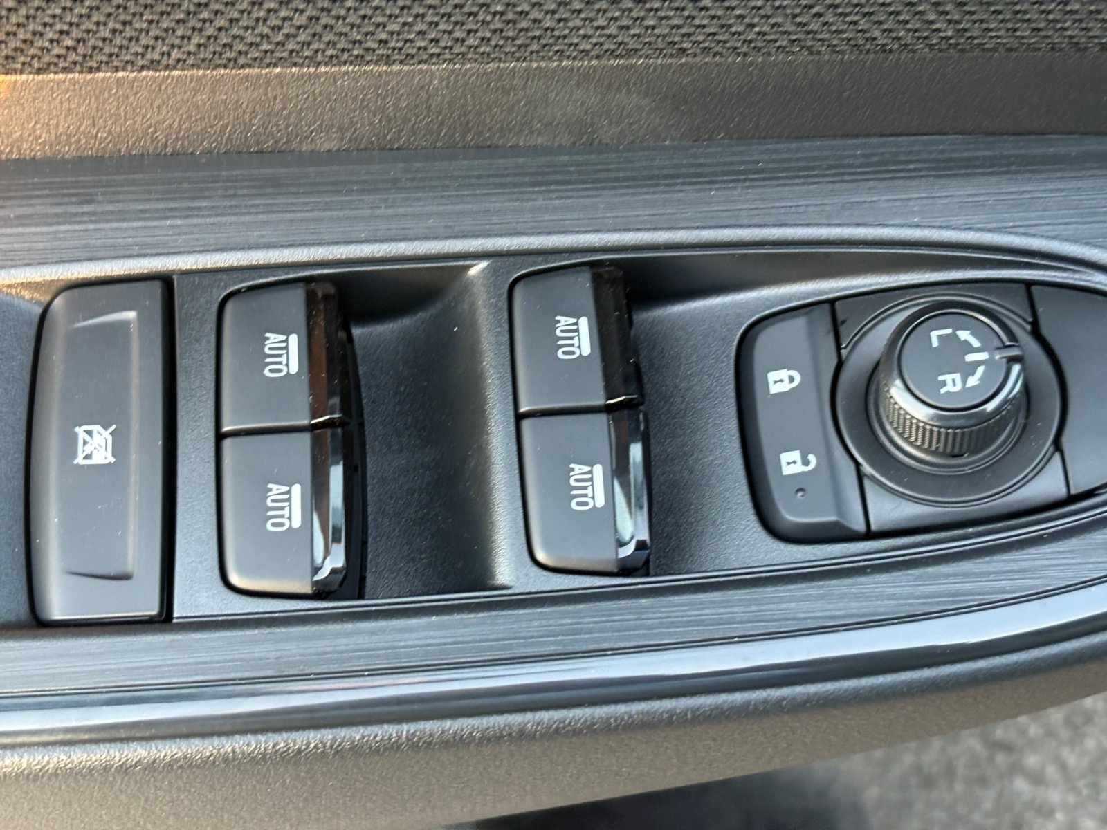 New 2026 Subaru Outback Limited AWD/4WD image 13