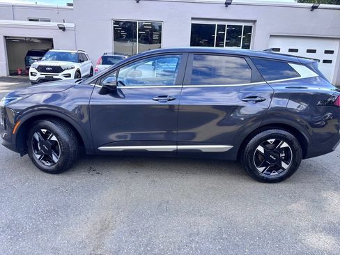 Used 2026 Kia Sportage LX w/ LX Convenience Package AWD/4WD image 3