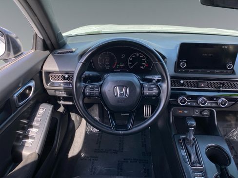 Used 2023 Honda Civic Sport image 12