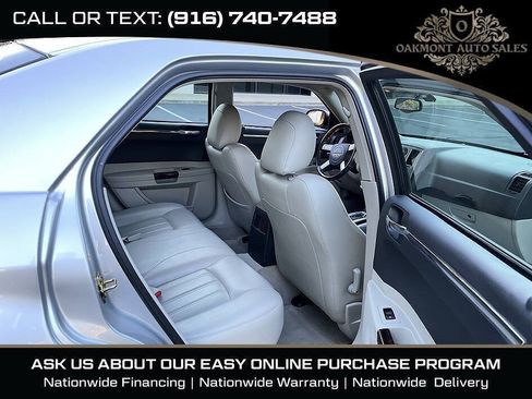 Used 2006 Chrysler 300 C RWD image 16