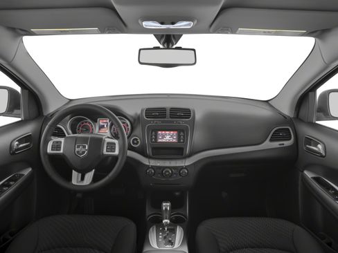 Used 2018 Dodge Journey SXT image 5