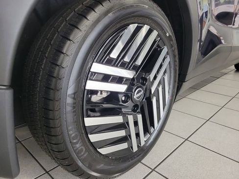 New 2026 Nissan Leaf SV+ image 6