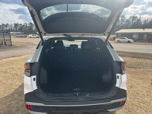 Used 2023 Kia Sportage X-Line w/ X-Line Premium Package image 13