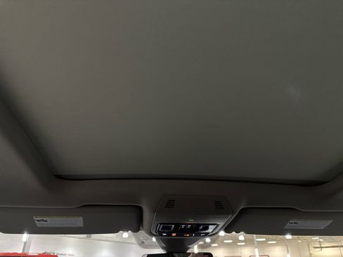 New 2026 Volkswagen Atlas SE image 27