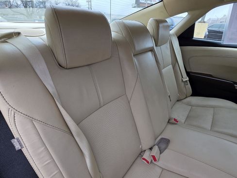 Used 2018 Toyota Avalon Limited image 79
