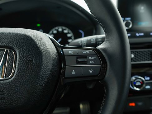 Used 2023 Honda Civic Sport image 24