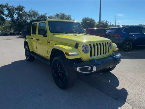 Used 2022 Jeep Wrangler Unlimited Sahara w/ Safety Group image 3