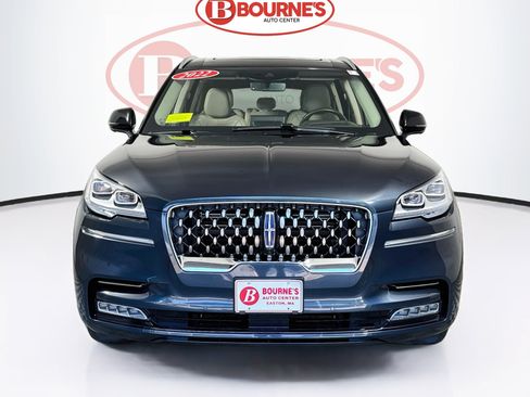 Used 2022 Lincoln Aviator Grand Touring w/ Equipment Group 301A AWD/4WD image 7
