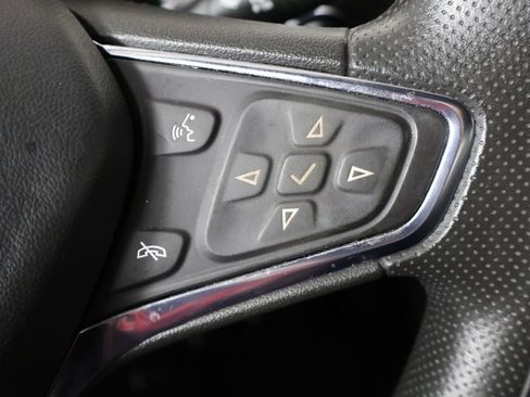 Used 2023 Chevrolet Malibu LT image 38