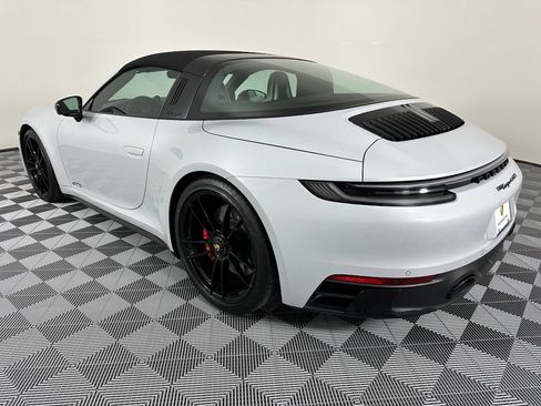 Certified 2024 Porsche 911 Targa 4S AWD/4WD image 3