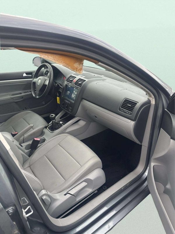 Used 2007 Volkswagen Jetta Wolfsburg Edition FWD image 8