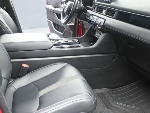Used 2023 Honda Pilot Touring image 20