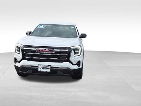 Certified 2025 GMC Terrain Elevation AWD/4WD image 11