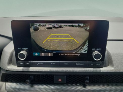 Used 2024 Honda CR-V LX image 31