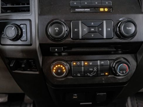 Used 2018 Ford F250 XL w/ STX Appearance Package AWD/4WD image 25