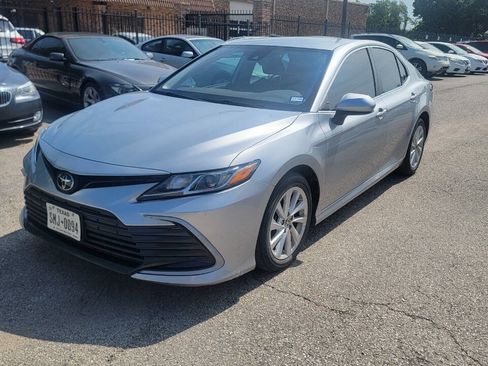 Used 2023 Toyota Camry LE FWD image 1