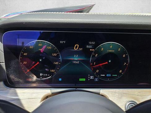 Used 2023 Mercedes-Benz E 450 Cabriolet image 11