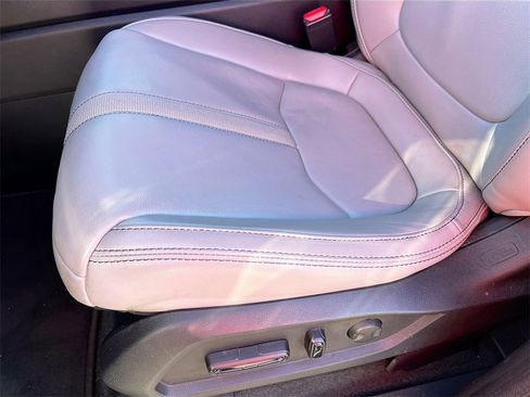 Used 2024 Honda Pilot EX-L image 18