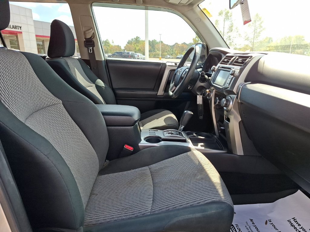 Used 2019 Toyota 4Runner SR5 RWD image 32