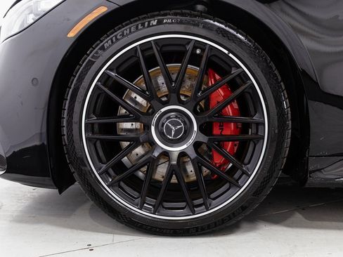 Used 2024 Mercedes-Benz S 63 AMG S image 40