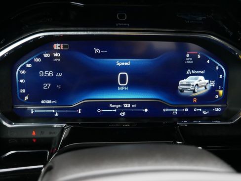 Used 2024 Chevrolet Silverado 1500 RST w/ Convenience Package II image 28