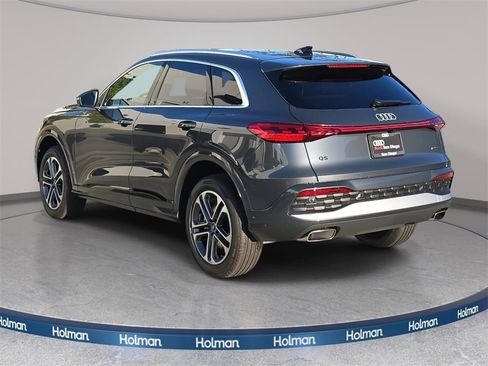 New 2025 Audi Q5 Premium image 5