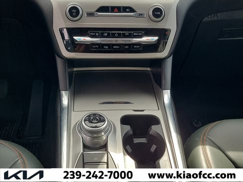 Used 2022 Ford Explorer Timberline w/ Timberline Technology Package AWD/4WD image 20
