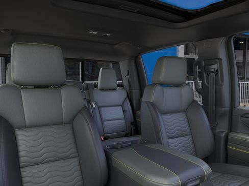 New 2026 Chevrolet Silverado 2500 ZR2 w/ LPO, Dark Essentials Package AWD/4WD image 57