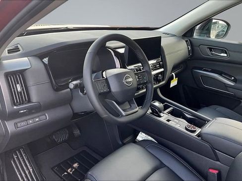 New 2026 Nissan Pathfinder SL AWD/4WD image 7