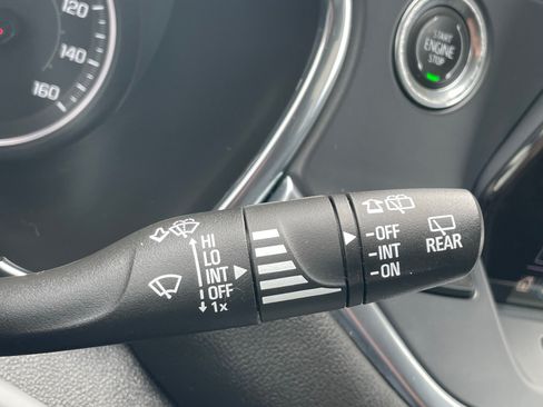 Used 2019 Chevrolet Blazer LT w/ Sun and Wheels Package AWD/4WD image 19