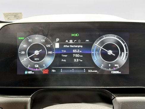 Used 2024 Kia Niro Wind FWD image 9