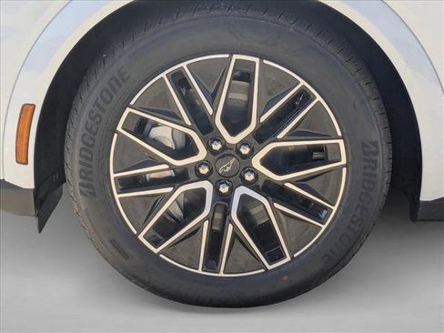 New 2025 Ford Mustang Mach-E Premium image 20