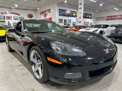 Used 2013 Chevrolet Corvette Coupe RWD image 4