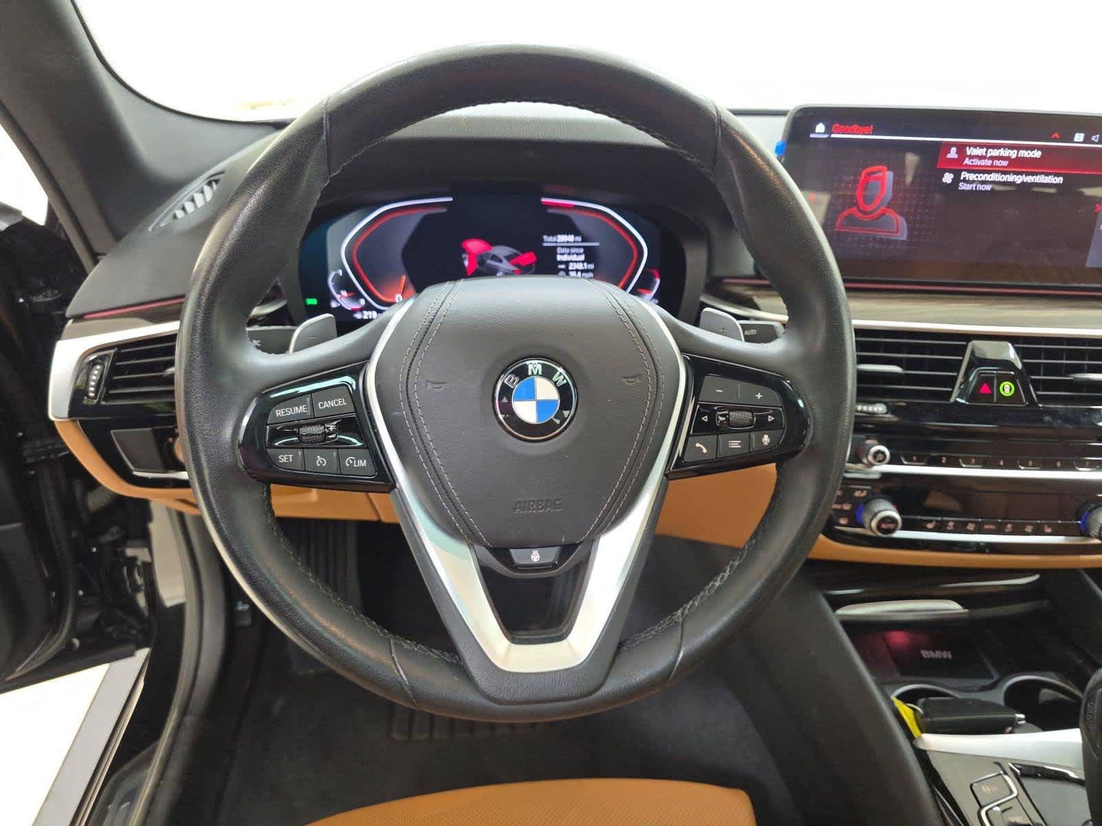 Used 2023 BMW 530i w/ Premium Package RWD image 7
