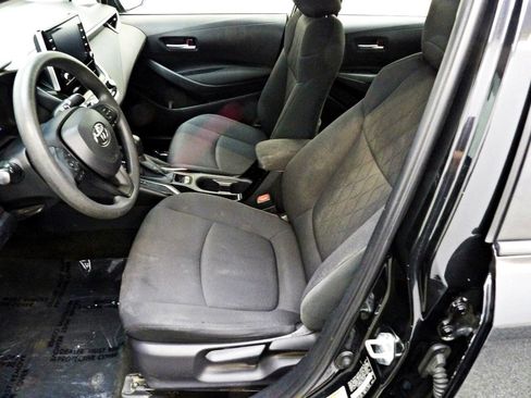 Used 2020 Toyota Corolla LE image 8