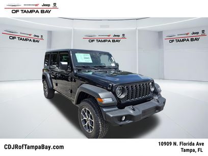 New 2026 Jeep Wrangler Unlimited Sport w/ Dual Top Group