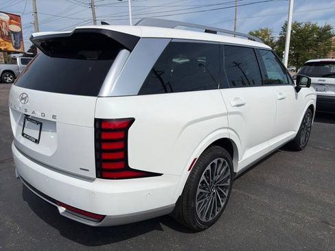 Certified 2026 Hyundai Palisade Calligraphy AWD/4WD image 3