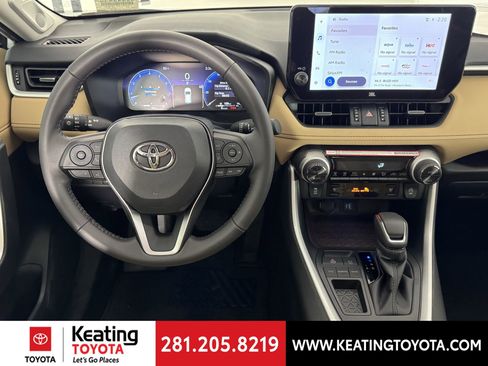 New 2025 Toyota RAV4 Limited image 8