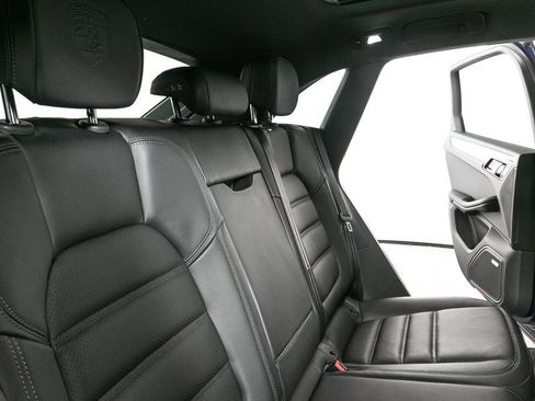 New 2025 Porsche Macan image 22